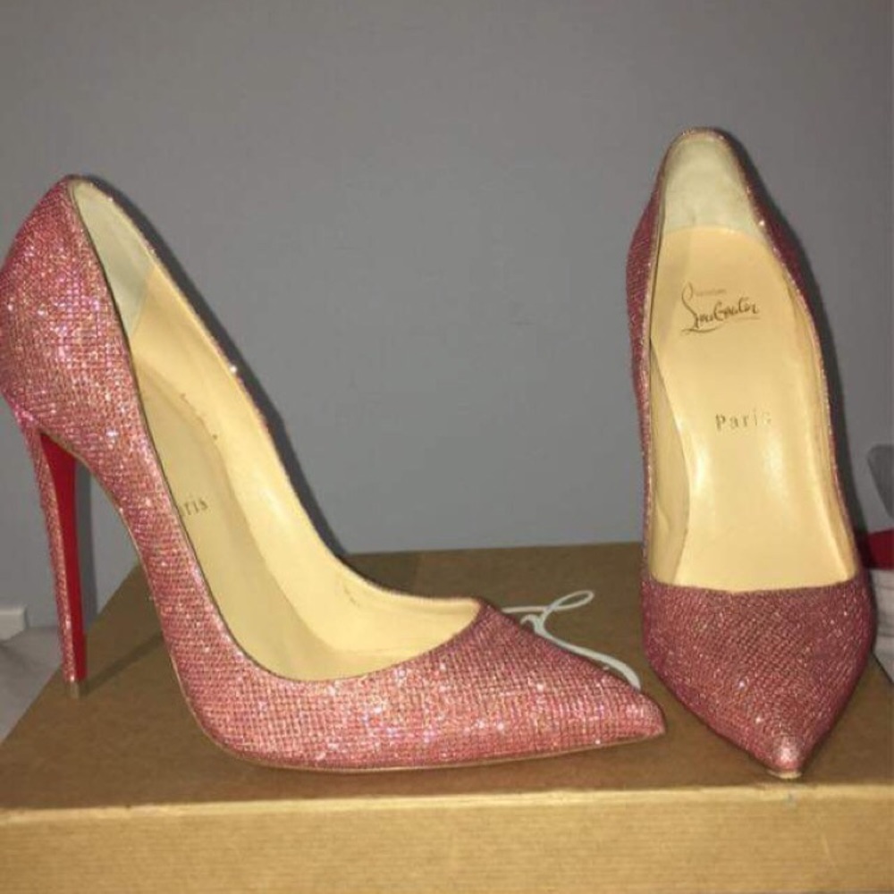 Size 8 Lou boutins